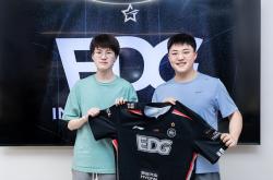 Uzi迎来十五赛季高光表现，C9球迷沸腾！